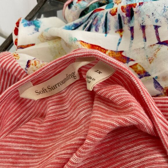 Soft Surroundings Yvette Blouse top plus sz. 2X mixed media Bell 3/4 Sleeve Arts - Picture 3 of 9